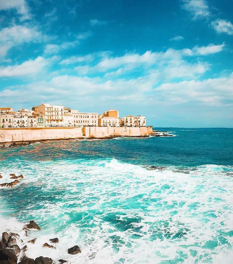 Amuni' Sicily Guest House Syrakus Exterior foto